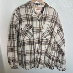 Wrangler Brown Plaid Button-Up Shirt